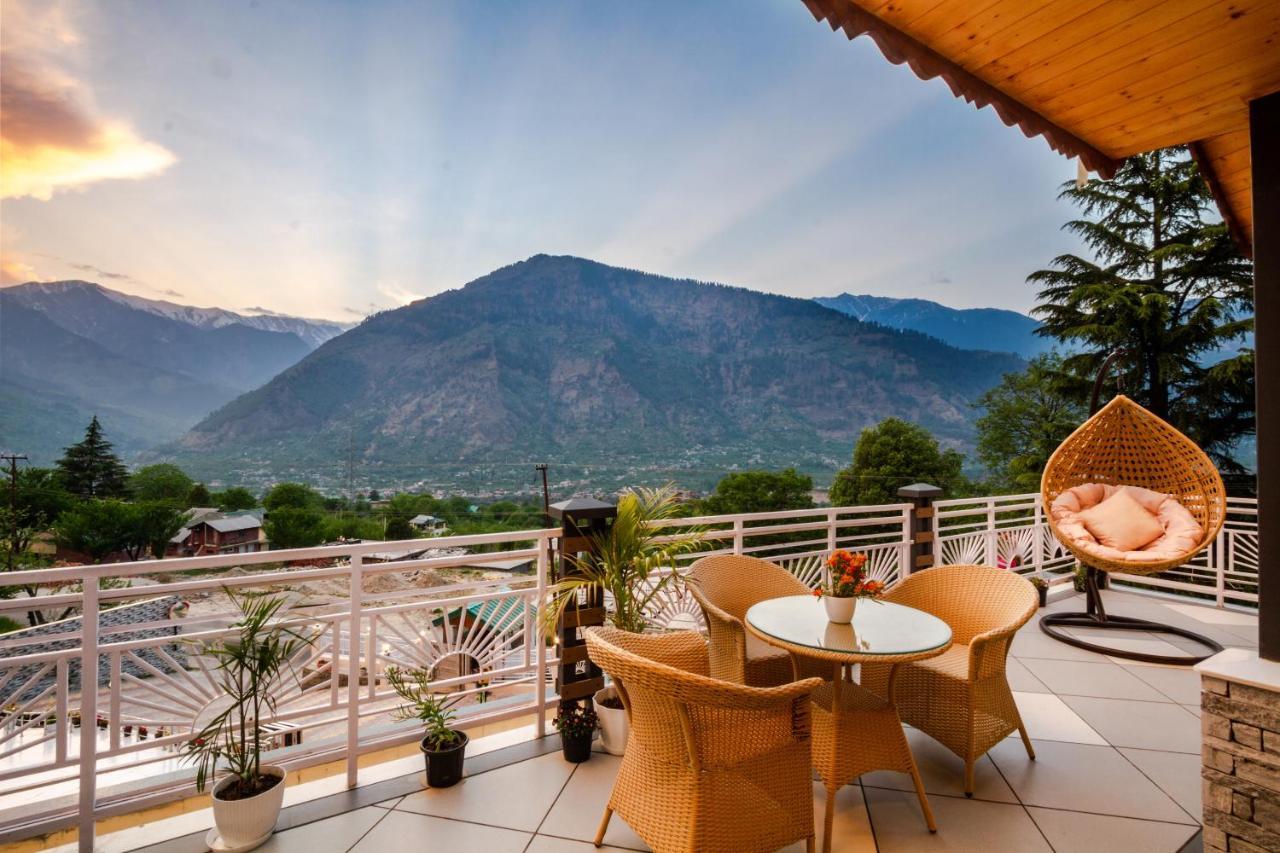 Anand Vardhan Resorts Manāli Exterior foto